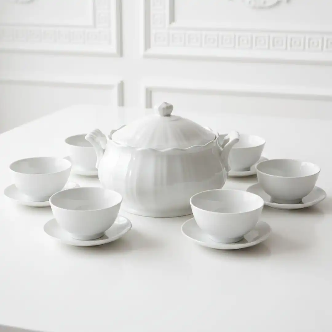 Ensemble Soupière,bols ,assiettes et louche 15 pièces blanche en porcelaine – Design – Collection Aya Home