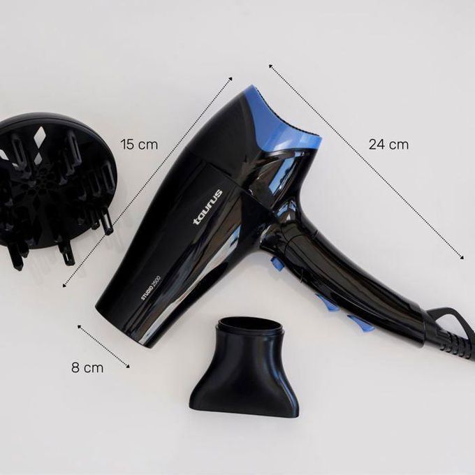 Taurus Sèche-cheveux - Studio 2500 - 2400W - Ioniseur d'air - Ultra-rapide