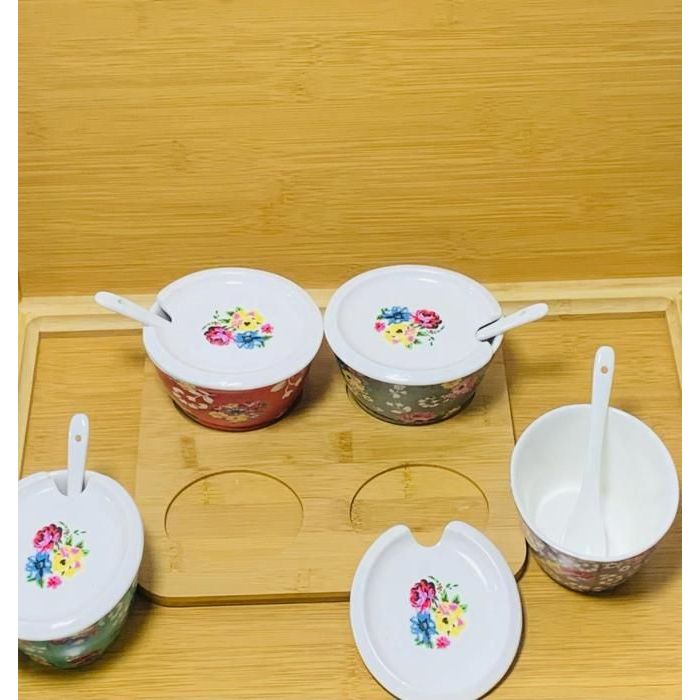 Presentoir 5 pieces avec 4 pots en porcelaines couleur avec ceuillere de service avec couvercle