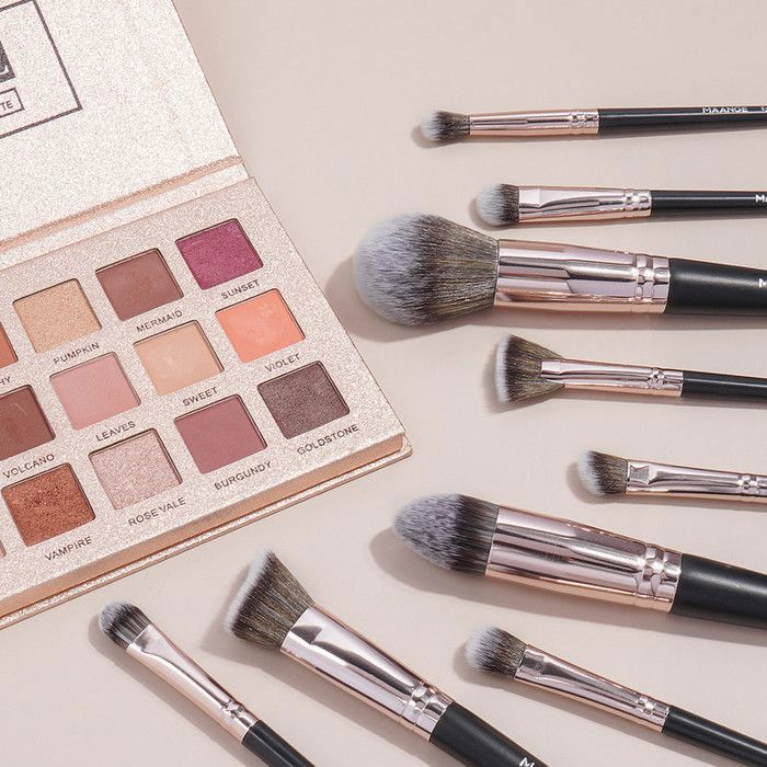 Set de pinceaux de maquillage - Maange - 18 pièces - Rose gold - Inclus : 5 éponges - Sac de transport