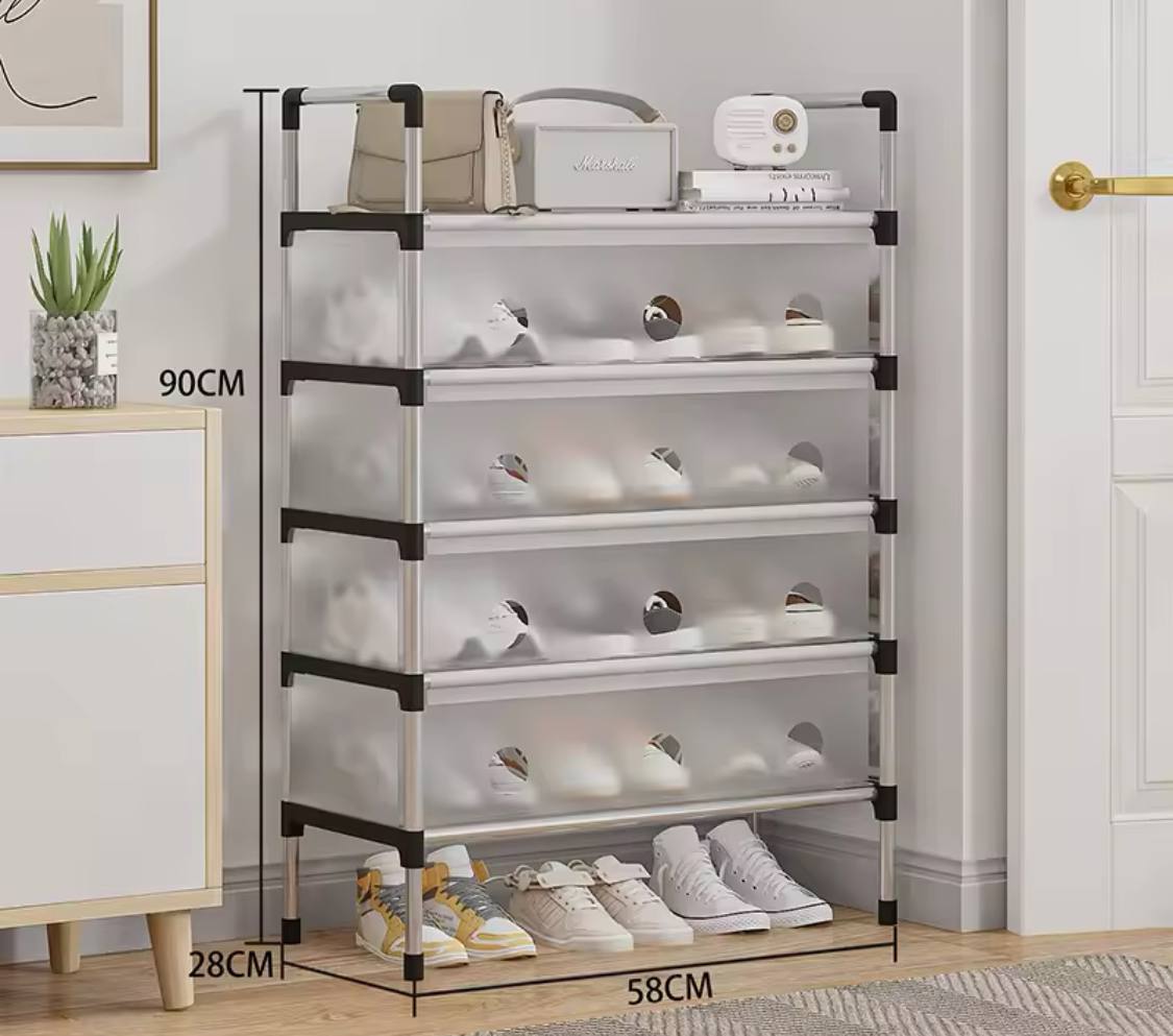Un meuble à chaussures