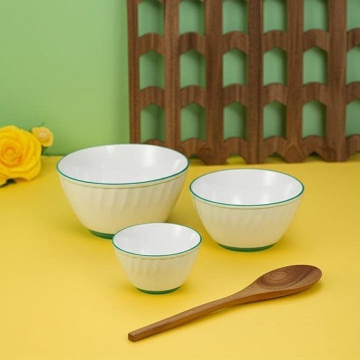 Bol à soupe en céramique blanche avec bord vert – Design moderne
