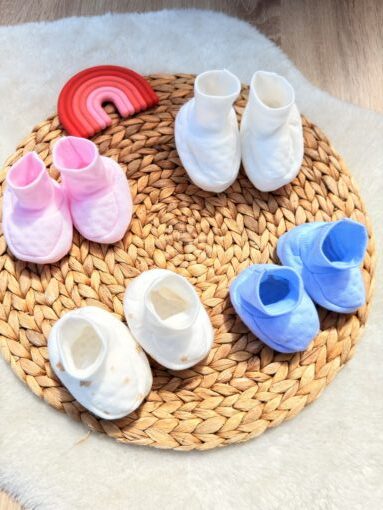 Chaussons Bébé 100% Coton – Douceur et Chaleur pour les Petits Pieds