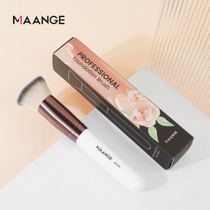 Pinceau à maquillage - MAANGE - 51154 - Pinceau fond de teint - Fibre nylon - Poignée en bois