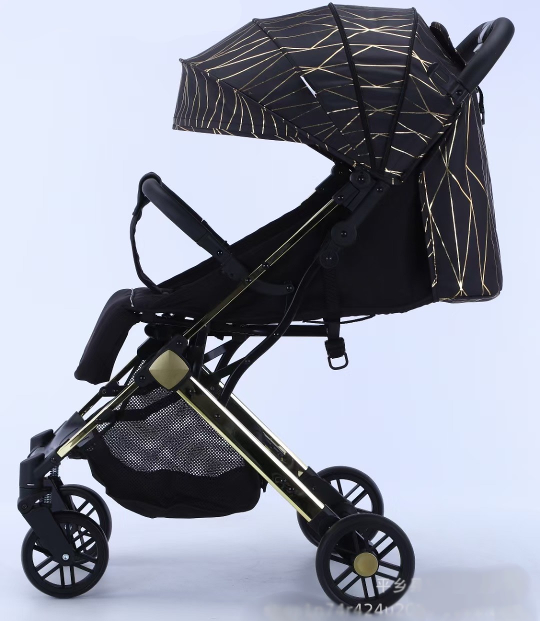 Poussette pliable avion valise Luxury Gold K8 – Kidilo