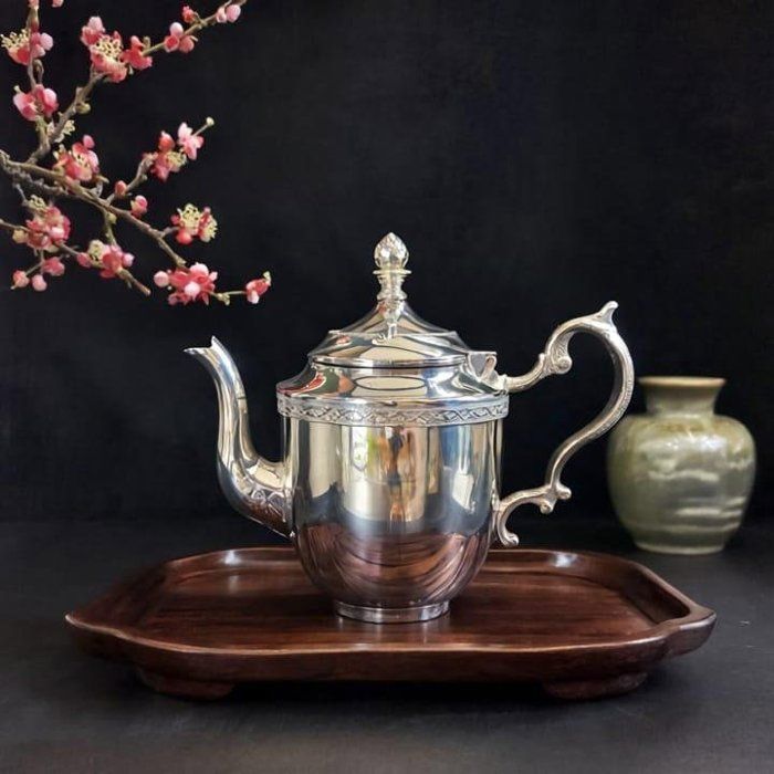 Théière marocaine en argenté – artisanat traditionnel de Fès 1,5 L,
